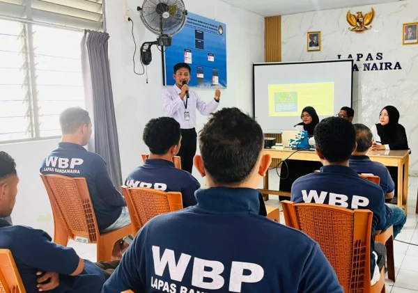Bersama Peserta Magang, Lapas Bandanaira Dorong Kemandirian Warga Binaan melalui Pengenalan Ikan Hias dan Aquascape