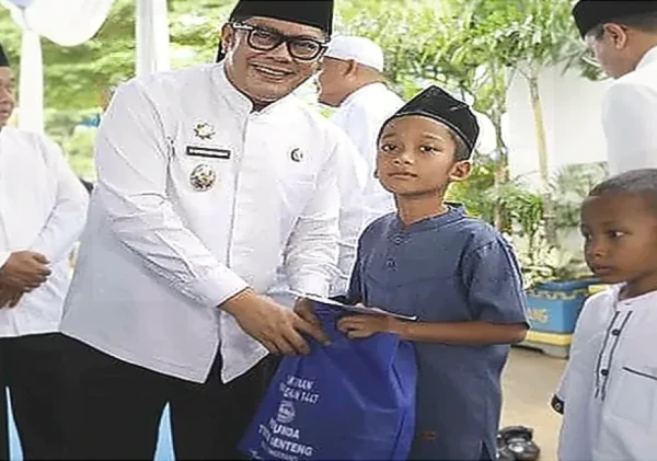 Wakil Wali Kota Maryono Hasan Santuni Anak Yatim Saat Peringatan Nuzulul Qur'an