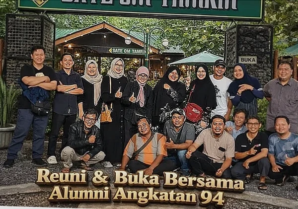 Alumni SMPN 4 Yogyakarta Angkatan 1994 Gelar Reuni Perdana dengan Buka Puasa Bersama