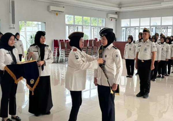 Lapas Perempuan Tangerang Sematkan Penghargaan Pegawai Teladan Triwulan I 2026