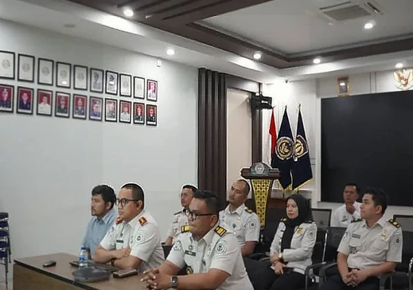 Imigrasi Tanjung Balai Karimun Ikuti Halal Bihalal Virtual Kementerian, Perkuat Soliditas Pegawai