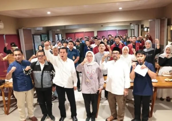 Bupati Tangerang Maesyal Rasyid Paparkan Capaian Setahun Kepemimpinan di Buka Puasa Bersama Mahasiswa
