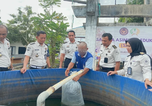 Lapas Tanjung Tebar 3.000 Bibit Lele, Bekali Warga Binaan Keterampilan Perikanan