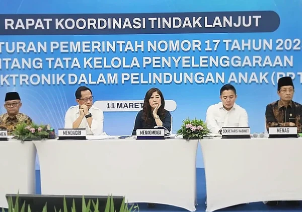 Mendagri Tito Karnavian Dorong Pemda Aktif Lindungi Anak dari Dampak Sistem Elektronik