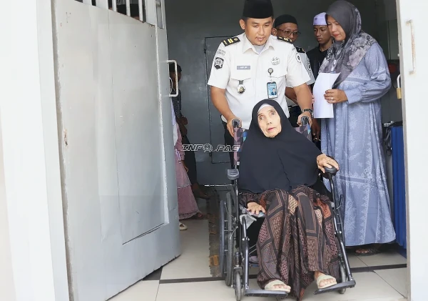 Lapas Tanjung Sediakan Kursi Roda dan Pendampingan Khusus untuk Pengunjung Lansia