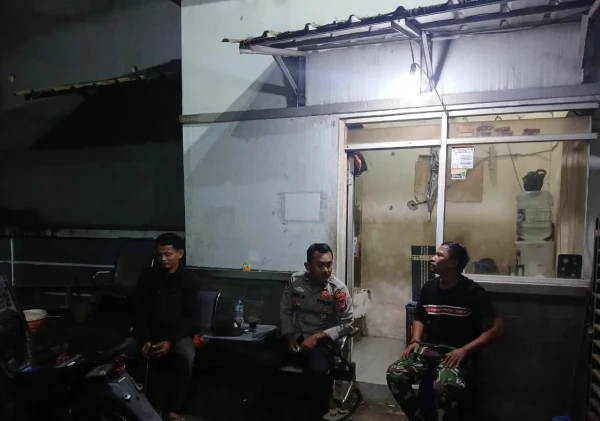 Polsek Rangkasbitung Patroli Mobile ke Perumahan Cempa Residence Jelang Sahur