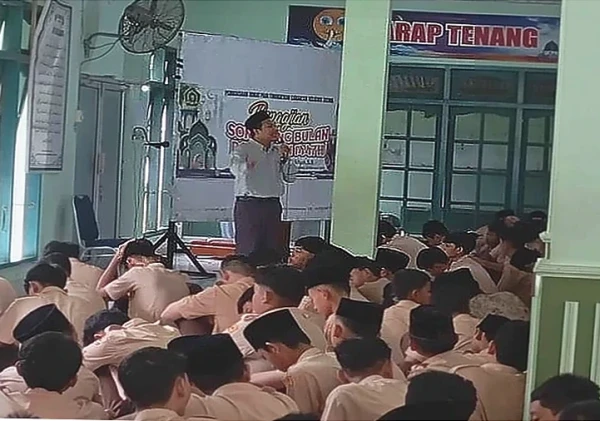 MTsN 4 Bantul Perkuat Karakter Religius Siswa Lewat Pengajian Sambut Ramadan 1447 H