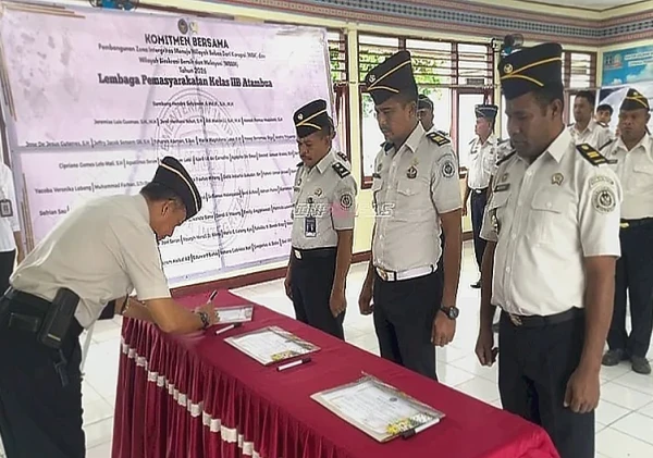 Lapas Atambua Tekankan Tanggung Jawab Moral Jajaran Lewat Pakta Integritas dan Kenaikan Pangkat