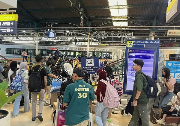 Penumpang Kereta Api Daop 6 Yogyakarta Tembus 51 Ribu Orang Saat Angkutan Lebaran 2026