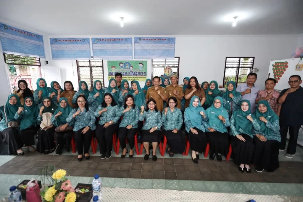 Ketua TP PKK Pematangsiantar Supervisi Kelurahan Simarito Jelang Lomba Tingkat Sumut