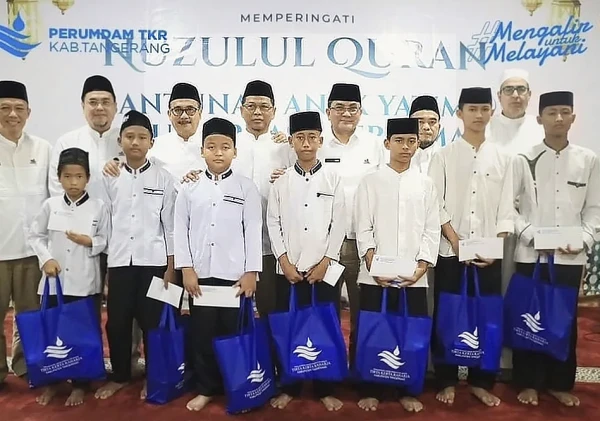 Perumdam TKR Santuni 50 Anak Yatim dalam Peringatan Nuzulul Qur’an