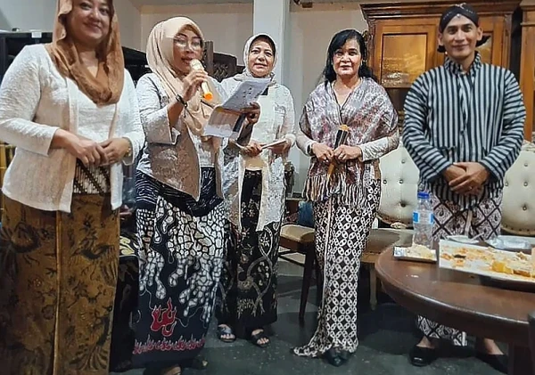 Paguyuban Pria Bersurjan dan KKI Gelar Aksi Budaya di Titik Nol Yogyakarta