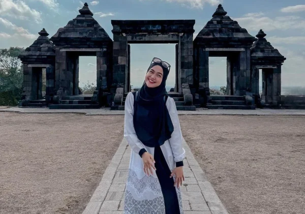 Ria Ricis: Dari Perceraian hingga Kesuksesan Sebagai YouTuber dengan Penghasilan Miliaran Rupiah