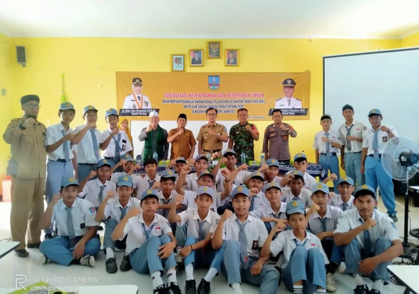 Berikan Sosialisasi Di SMA Negeri 1 Kopo, Koramil 0602-21/Kopo Cegah Kenakalan Remaja