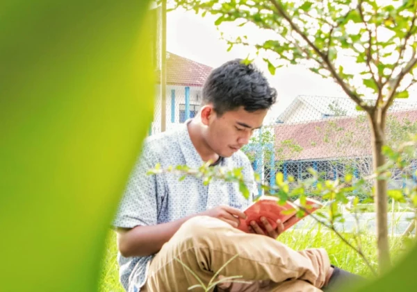 5 Rekomendasi Buku Yang Bisa Meningkatkan Motivasi Hidupmu
