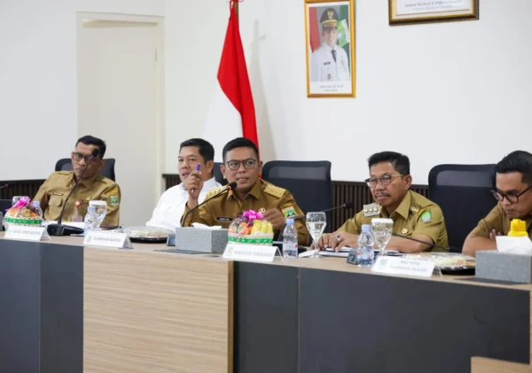 Gubernur Banten Pimpin Rakor Penanganan Banjir, Fokus Normalisasi Sungai