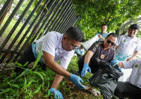 Gubernur Banten Pimpin Gerakan Banten ASRI, Ajak Masyarakat Jaga Kebersihan Lingkungan