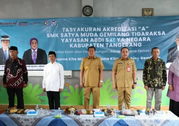Bupati Tangerang Lakukan Peletakan Batu Pertama Pembangunan Musala di SMK Satya Muda Gemilang