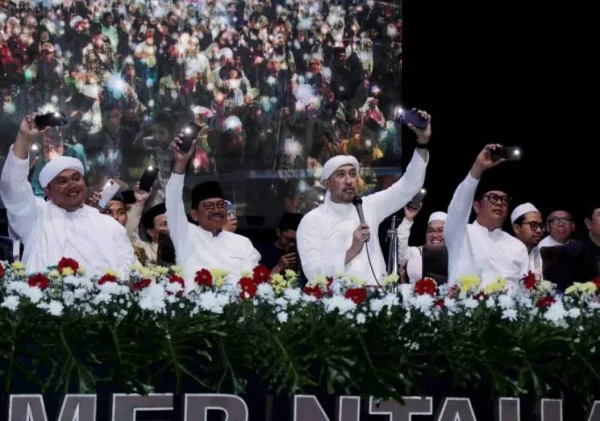 Lautan Manusia Padati Tangerang Berselawat 2026, Ungkap Syukur HUT ke-33 Kota Tangerang