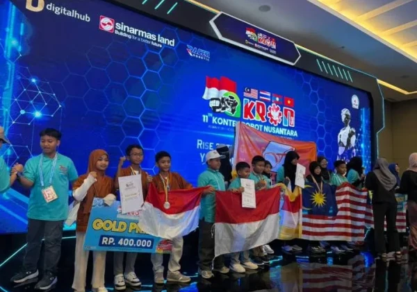 Pelajar SD Islam Al Ikhlas Cipondoh Raih Dua Emas di Ajang Robotik ASEAN