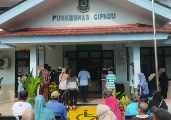 UPT Puskesmas Cipadu Raih Dua Penghargaan pada HKN ke-61