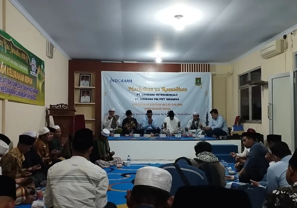 PT Indorama menyerahkan Bantuan Mesjid Dan DKM Se Kelurahan Kepuh
