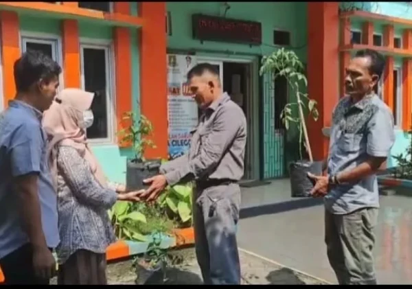 DKPP Kota Cilegon Sebar 1.200 Bibit Tanaman