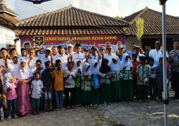 GPPMI Berikan 100 Paket Santunan Menjelang Ramadhan.