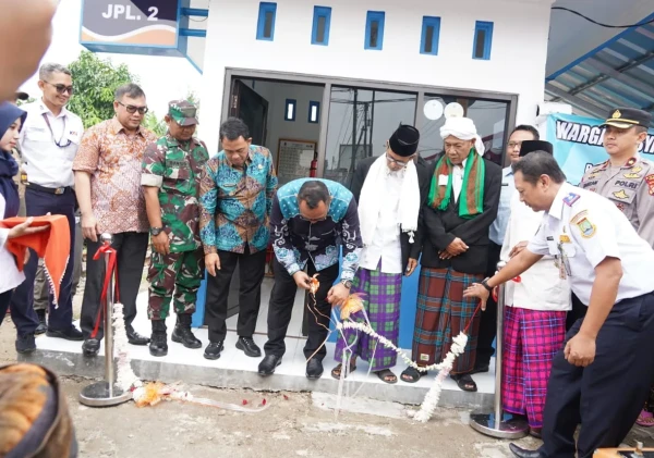 Minimalisir Kecelakaan, Helldy Resmikan 4 Palang Pintu Kereta