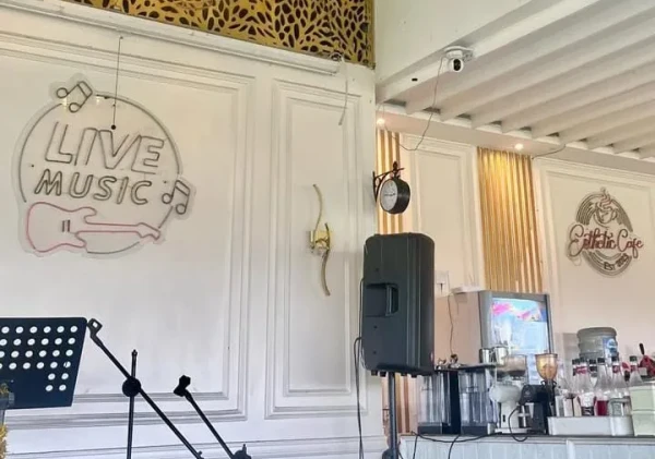 Esthetic Café, Tempat Nongkrong Hits di Serang Timur dengan View Tol dan Suasana Estetik nan Tenang