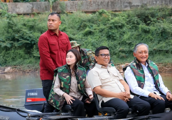 Kali Angke Menyempit dan Dangkal, Banjir Terus Mengancam Permukiman Warga
