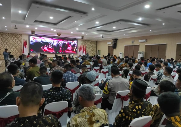 HUT Bhayangkara ke-77, Polda Banten Nonton Bersama Pagelaran Wayang Kulit Lakon Wahyu Cakraningrat