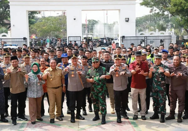 Saksikan Simulasi Pengamanan Capres dan Cawapres, Pj Gubernur Banten Siap Sukseskan Pemilu 2024