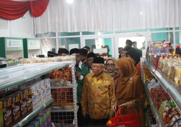 SMARTREN Indonesia: Membangun Ekonomi Syariah Melalui Program Martren, Ekspansi Nasional dan Kolaborasi dengan BSI untuk Pembiayaan UMKM