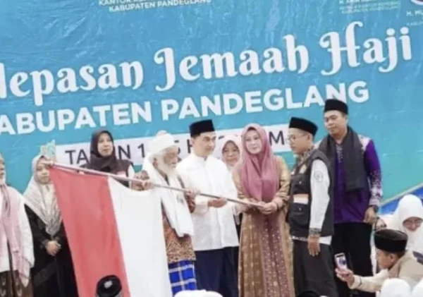452 Jemaah Haji Banten Diresmikan Keberangkatannya oleh Abuya KH Muhtadi dan Abuya KH Murtadho
