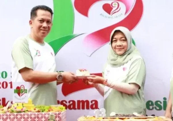 Pj Bupati Tangerang Pimpin Apel HUT ke-13 RSUD Balaraja, Dorong Inovasi dan Peningkatan Pelayanan