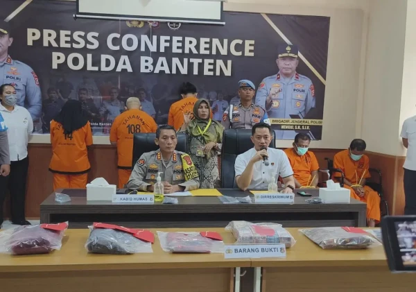 Misteri Pembunuhan di Tol Merak-Jakarta Terkuak: Lima Tersangka Ditangkap