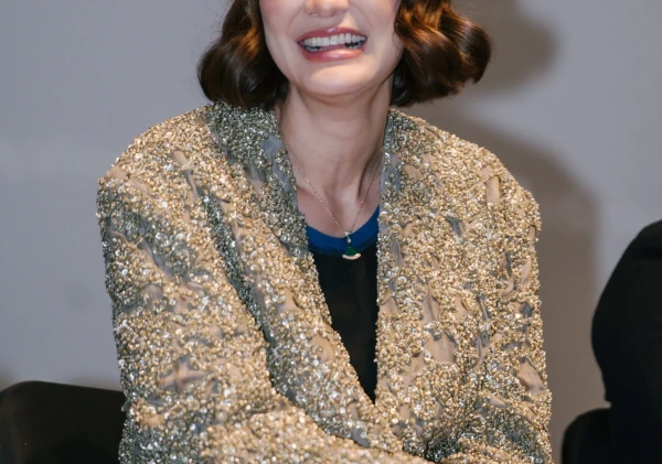 Luna Maya Bakal Tampil sebagai Suzzanna di Film Horor Terbaru 2026